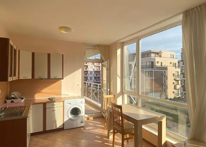Balkan Breeze 15 Слънчев бряг